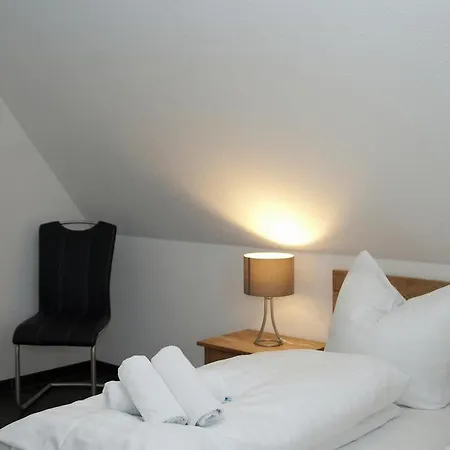 Duenenresidenz - Maxi 200 M Zum Глове