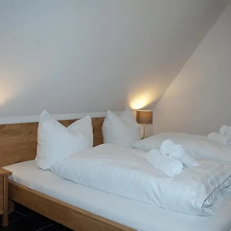 Дом отдыха Duenenresidenz - Maxi 200 M Zum Глове